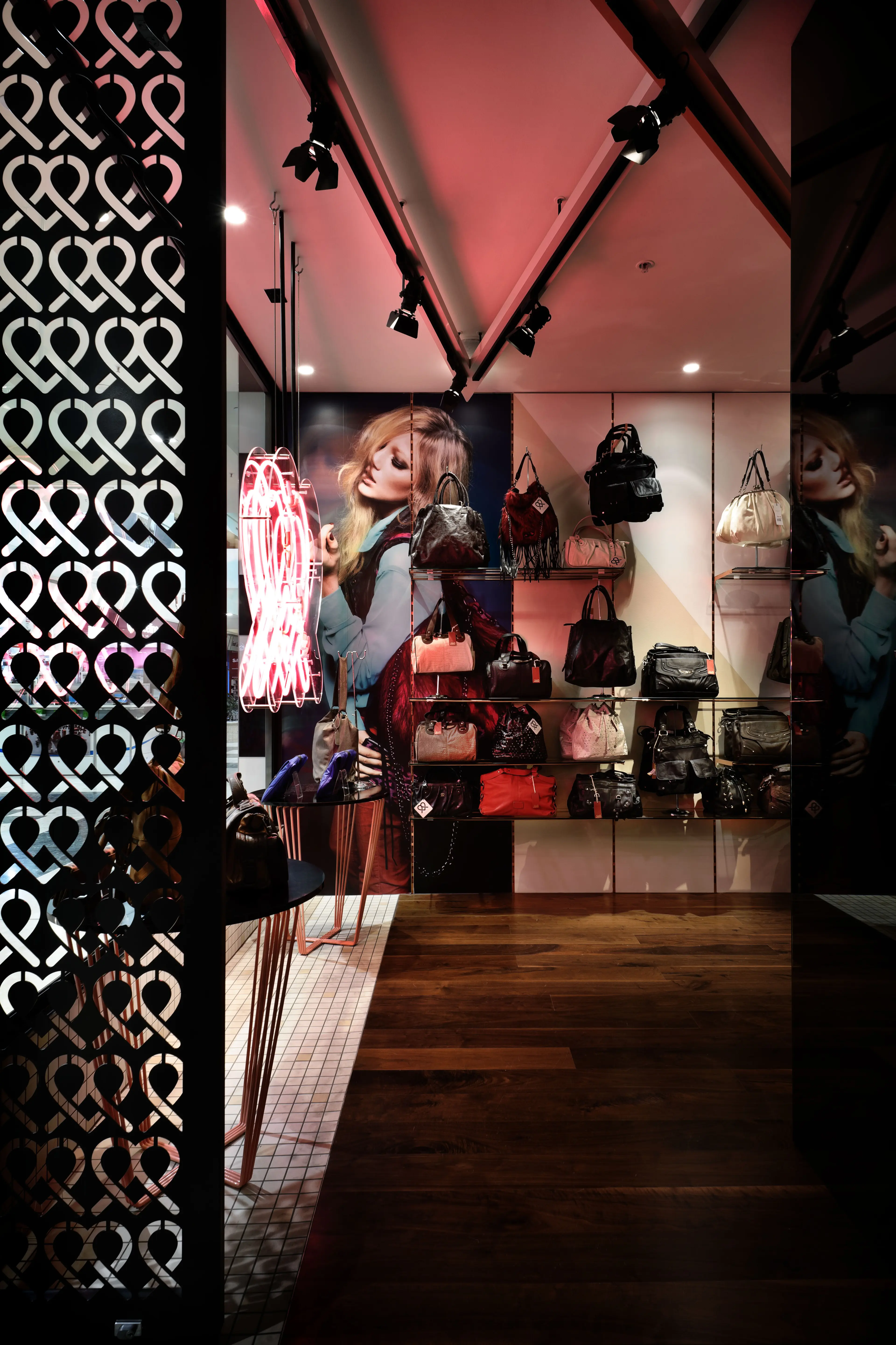 Fiorelli Concept Store - retail interior design, project management - Melbourne, Australia